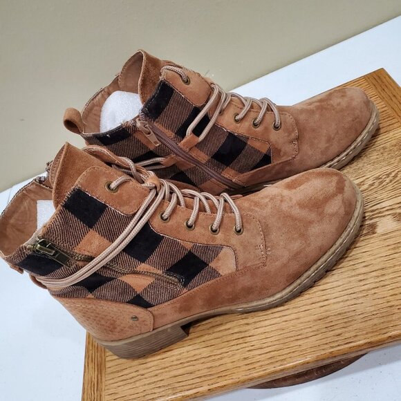 Very G Donny Booties Women Size 9.5 Brown Tan Plaid Suede Zip and Lace Up - Picture 5 of 8